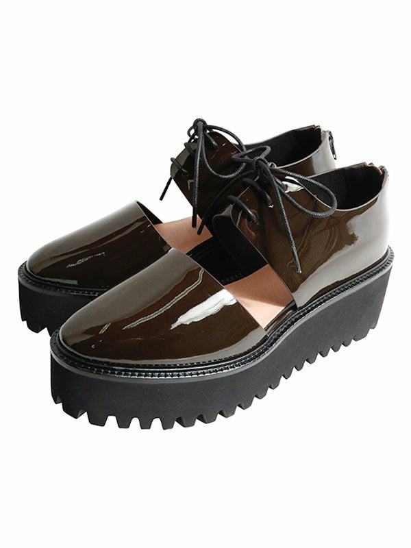 ALL BLACK】エナメルレザーシューズ | COQULE Online Shop